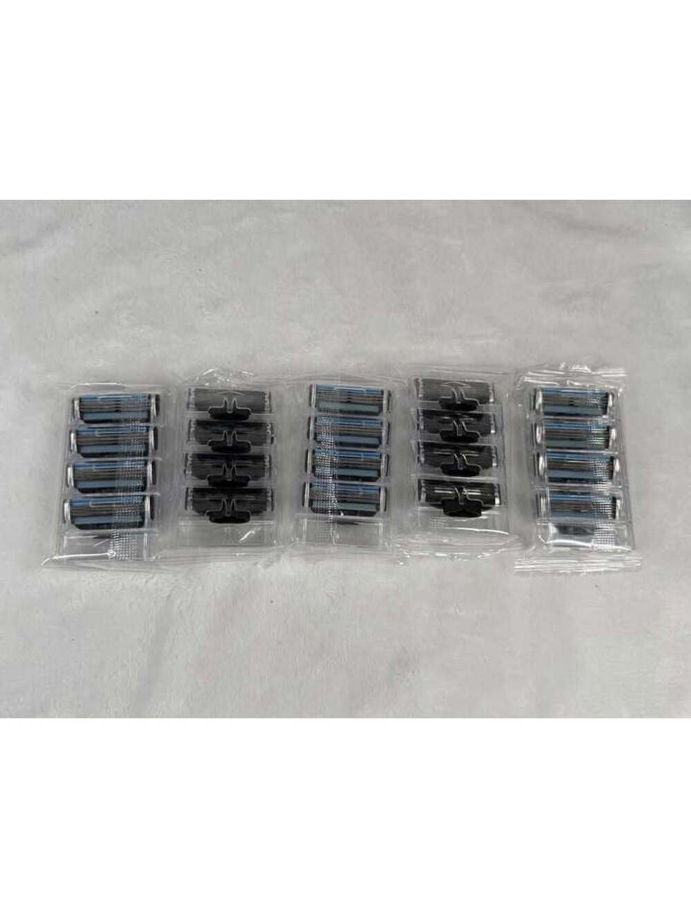 Gillette Mach3 compatible Razor Blade Refills - 25 Count